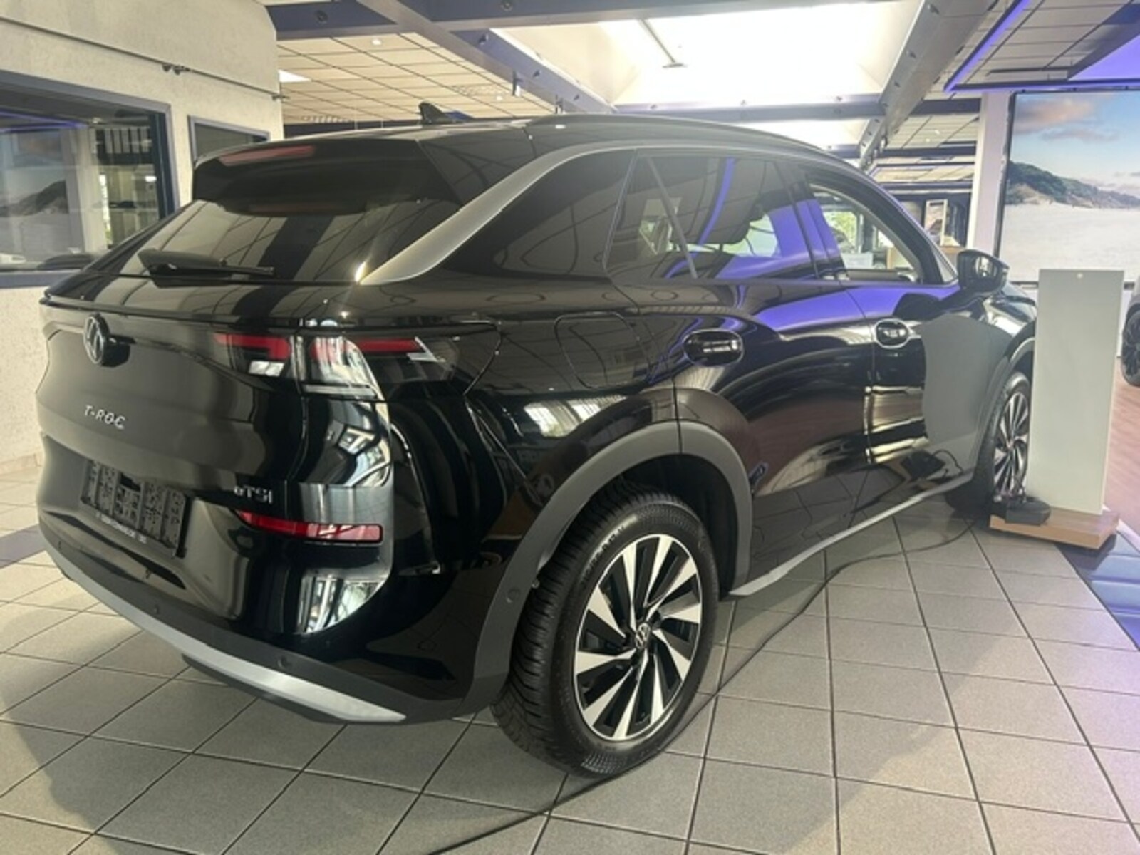 Volkswagen T-Roc – Bild 3