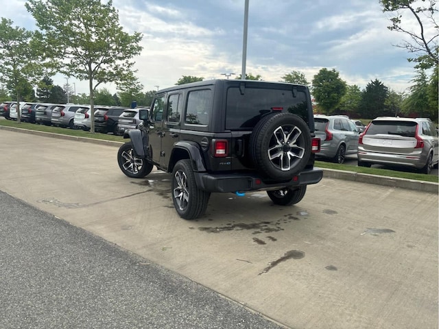 2024 Jeep Wrangler