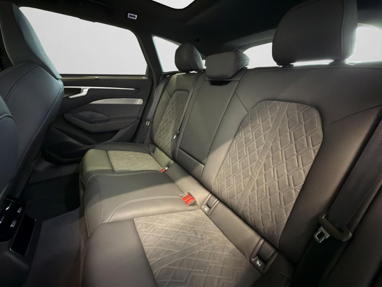 Audi A6 Avant – Bild 14