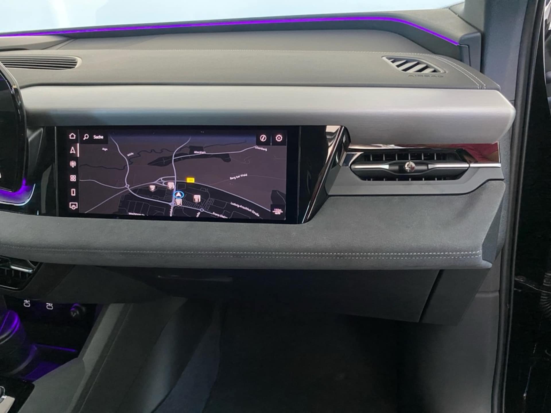 Audi Q6 SUV e-tron