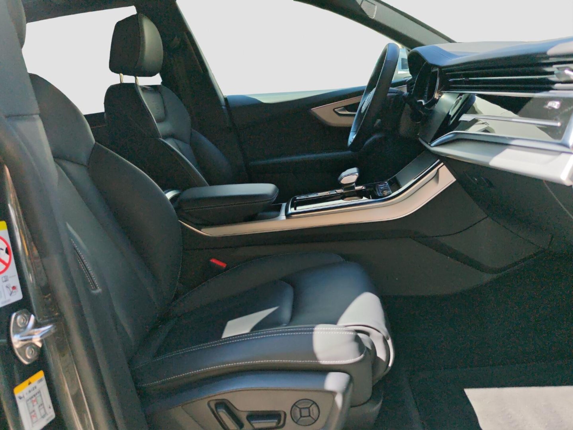 Audi SQ8 SUV