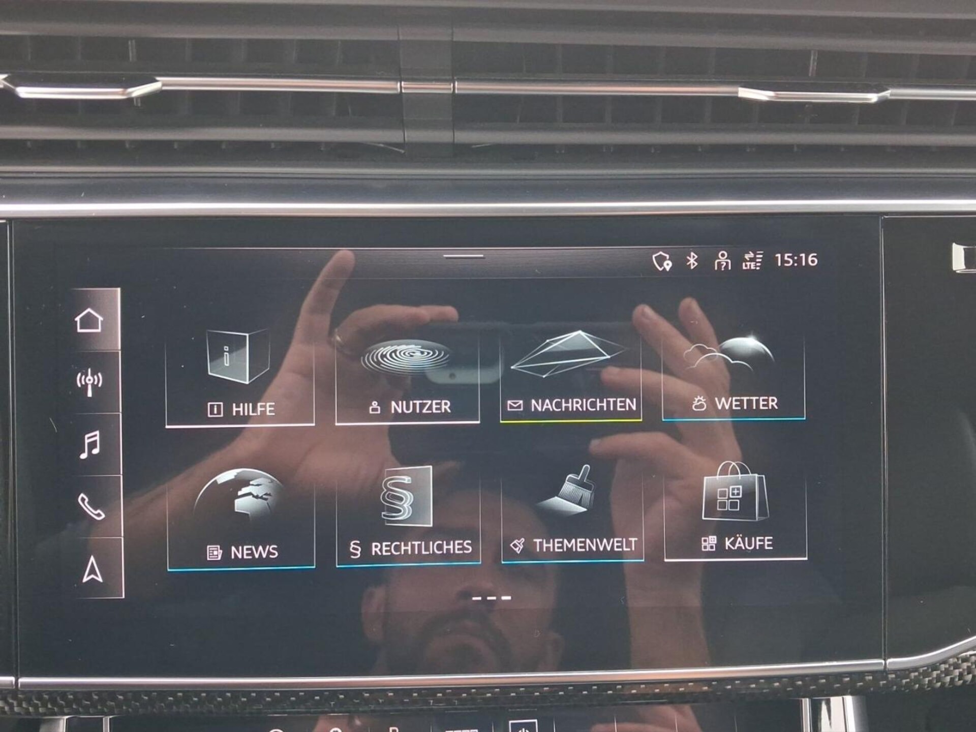 Audi Q8 SUV