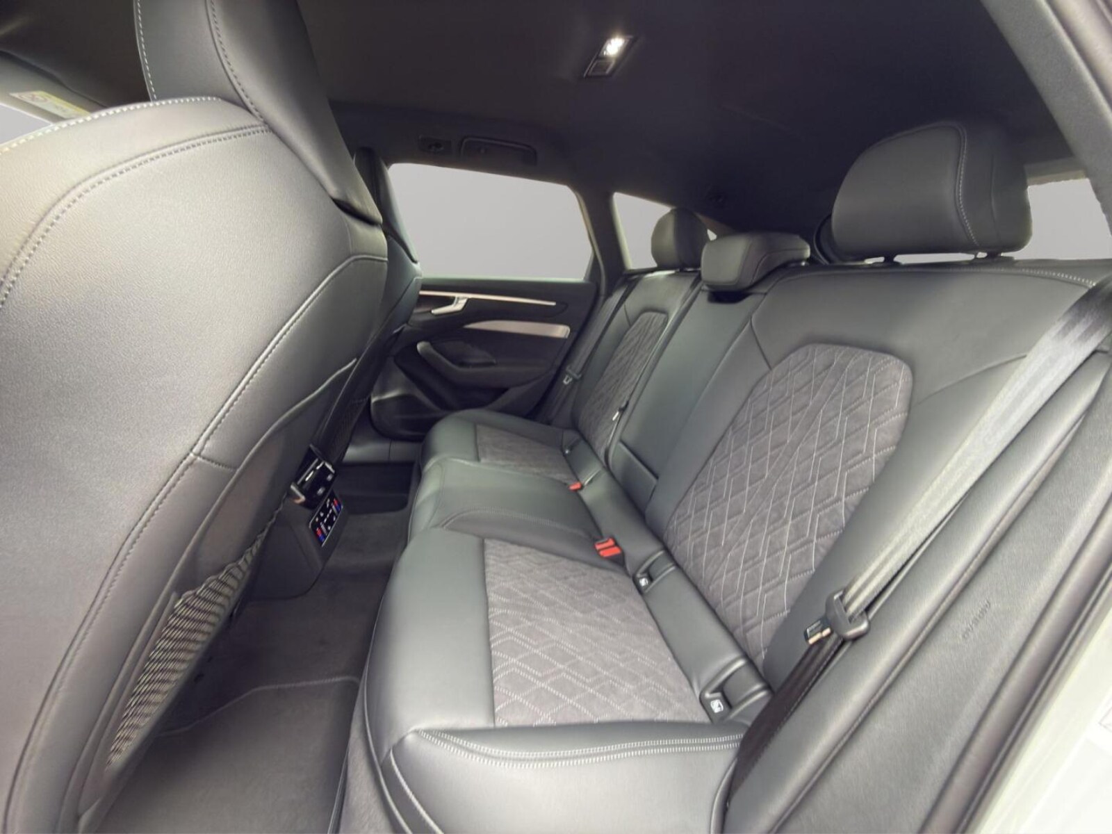 Audi A6 Avant – Bild 15