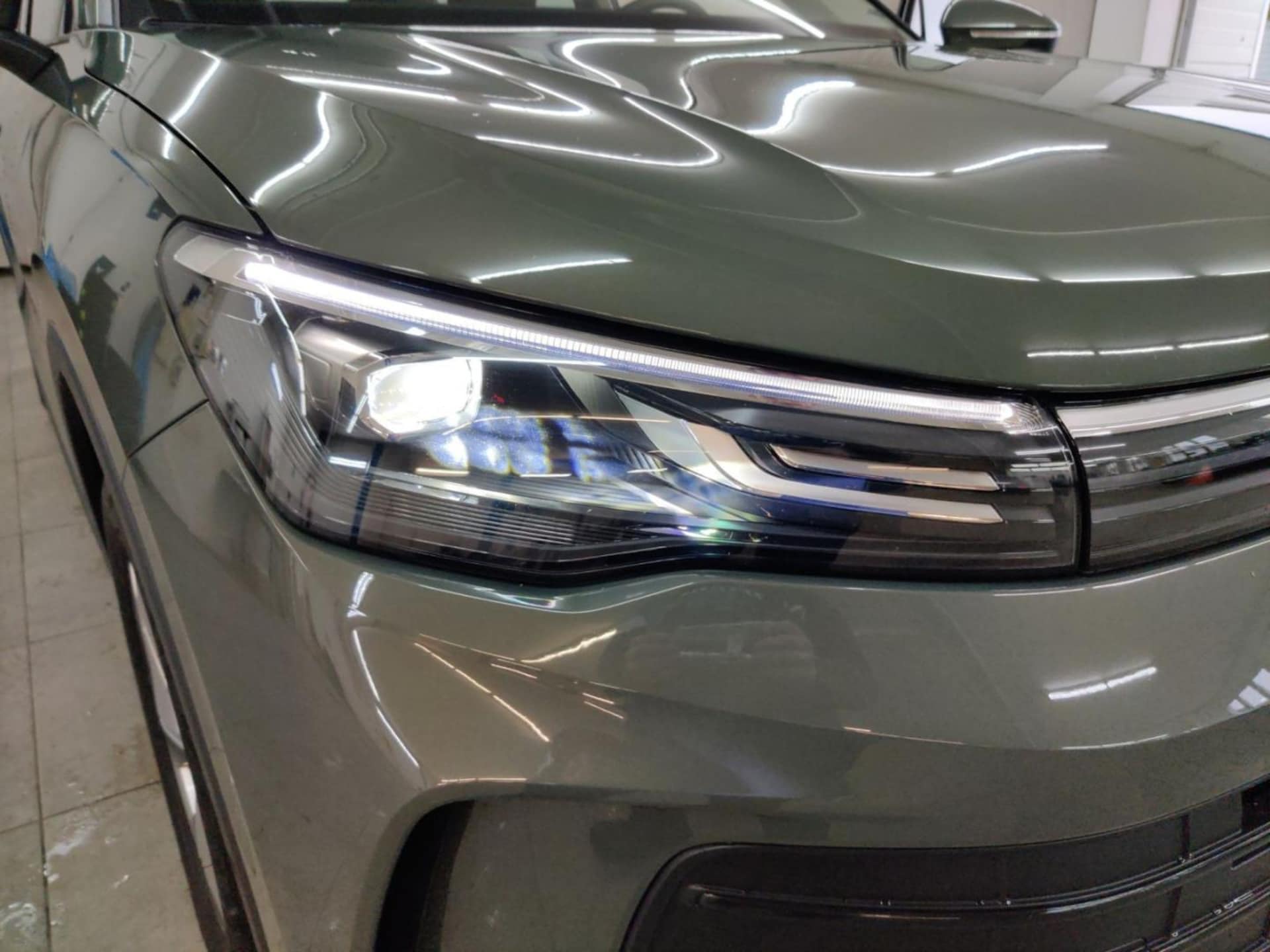 Volkswagen Tiguan Basis-Modell