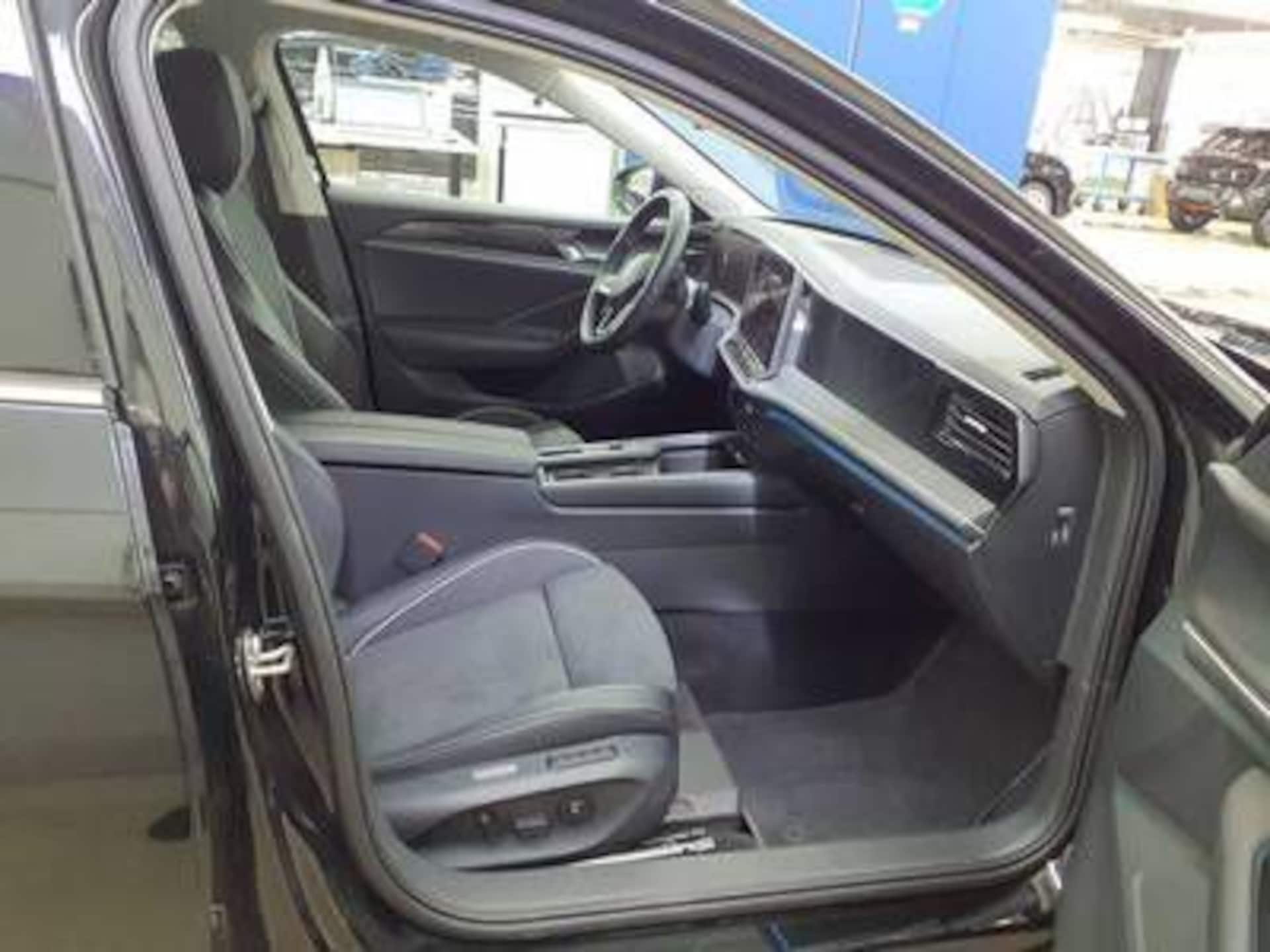 Volkswagen Passat Business