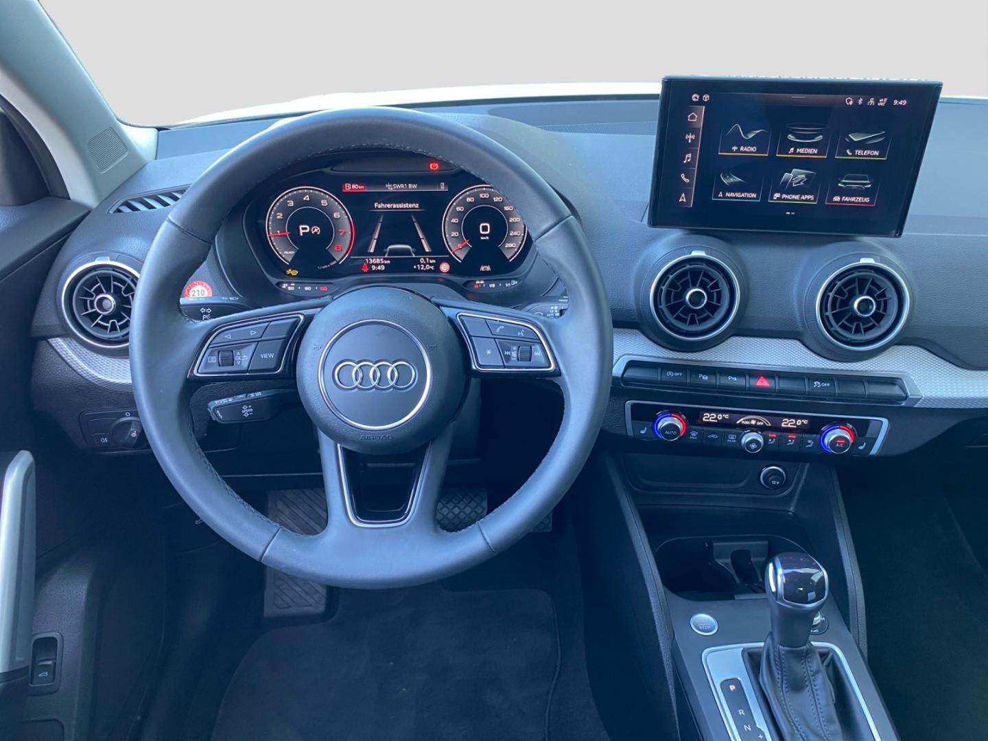 Bild über Audi Q2 advanced 35 TFSI S tronic - für weitere Informationen kontaktieren Sie den Audi Partner