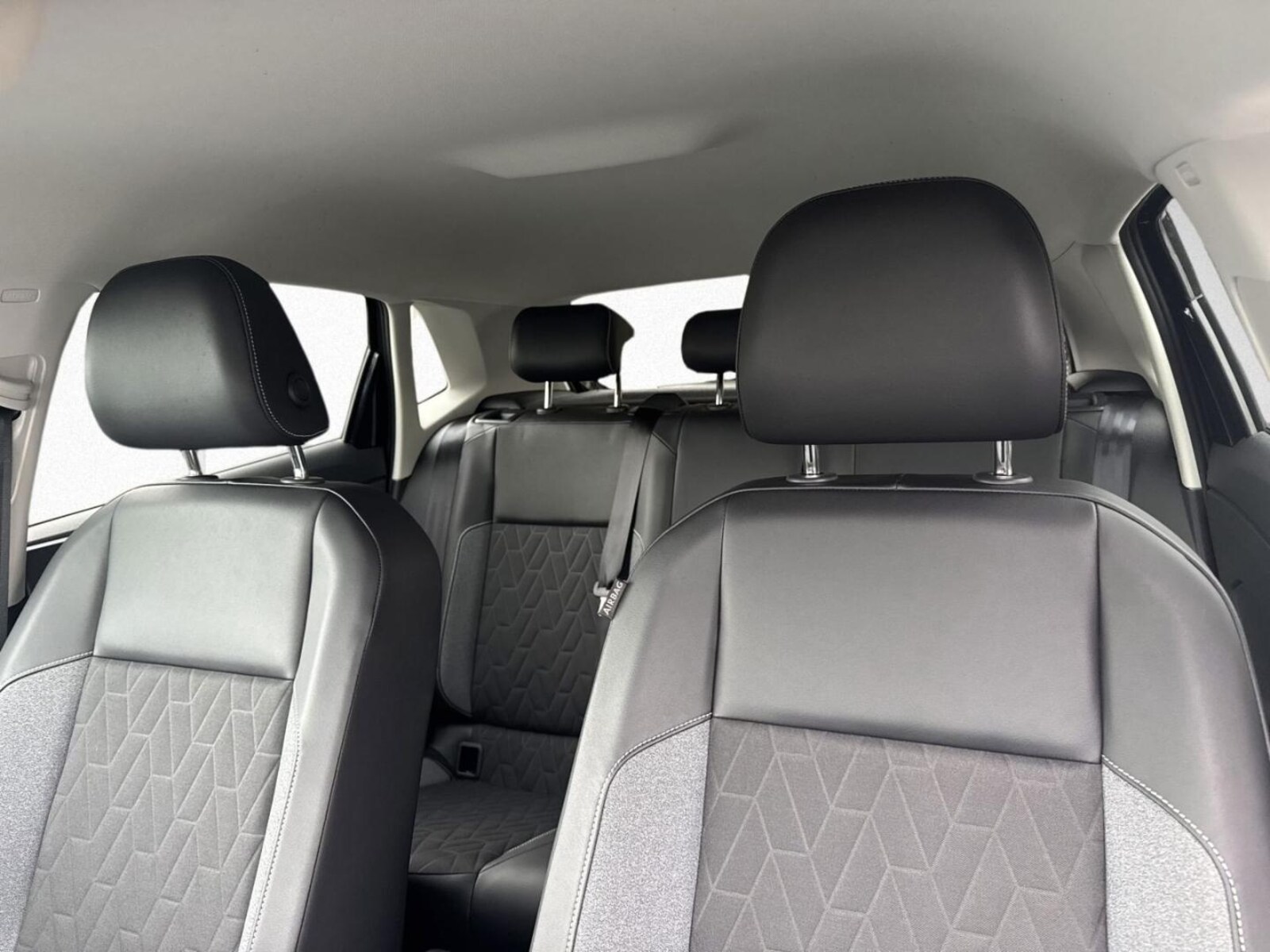 Volkswagen Polo – Bild 9