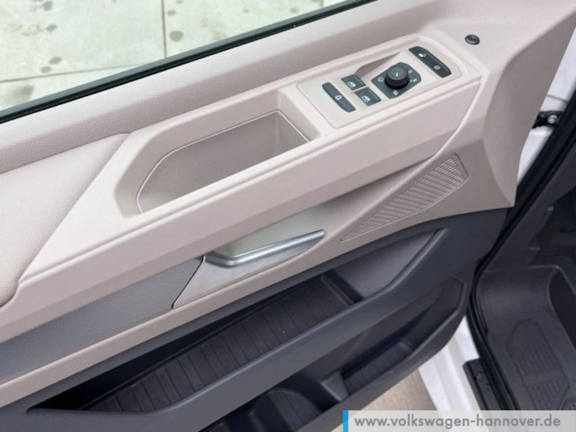 Volkswagen California Beach Camper