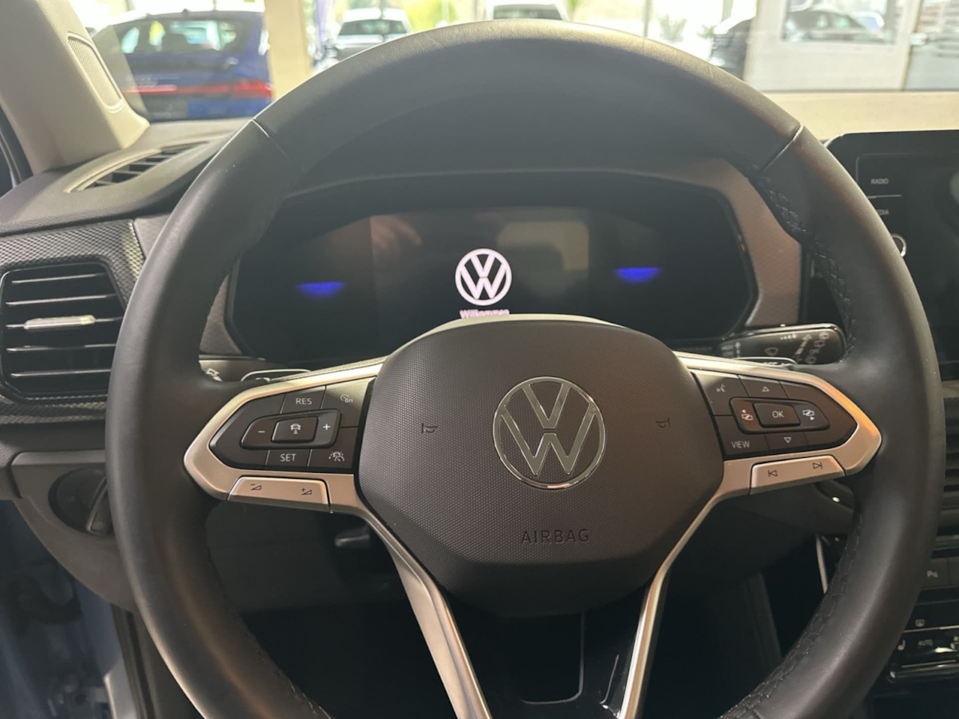 Volkswagen T-Cross Life