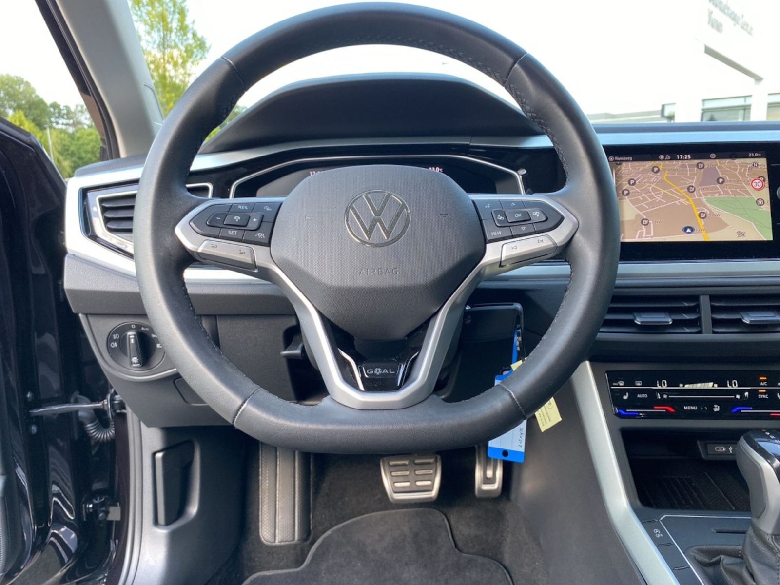 Volkswagen Polo – Bild 10