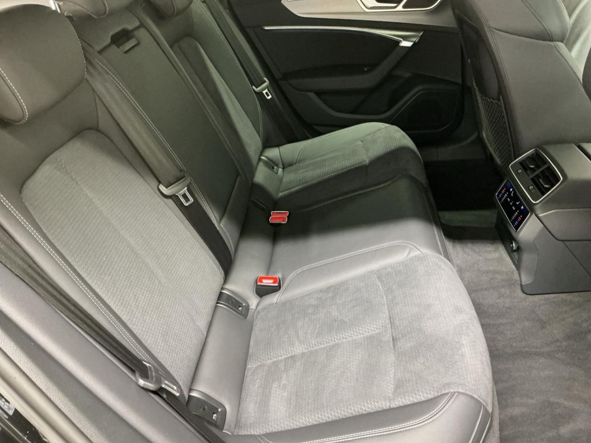 Audi A6 Avant TFSI e Design