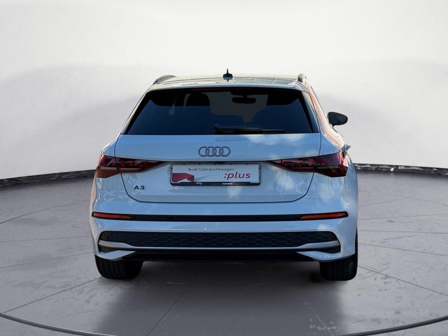 Bild über Audi A3 Sportback TFSI Schaltgetriebe - für weitere Informationen kontaktieren Sie den Audi Partner