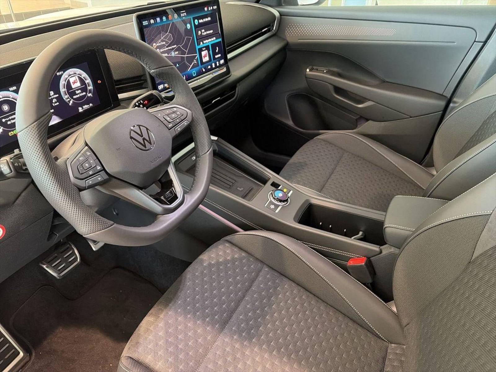 Volkswagen T-Roc – Bild 8