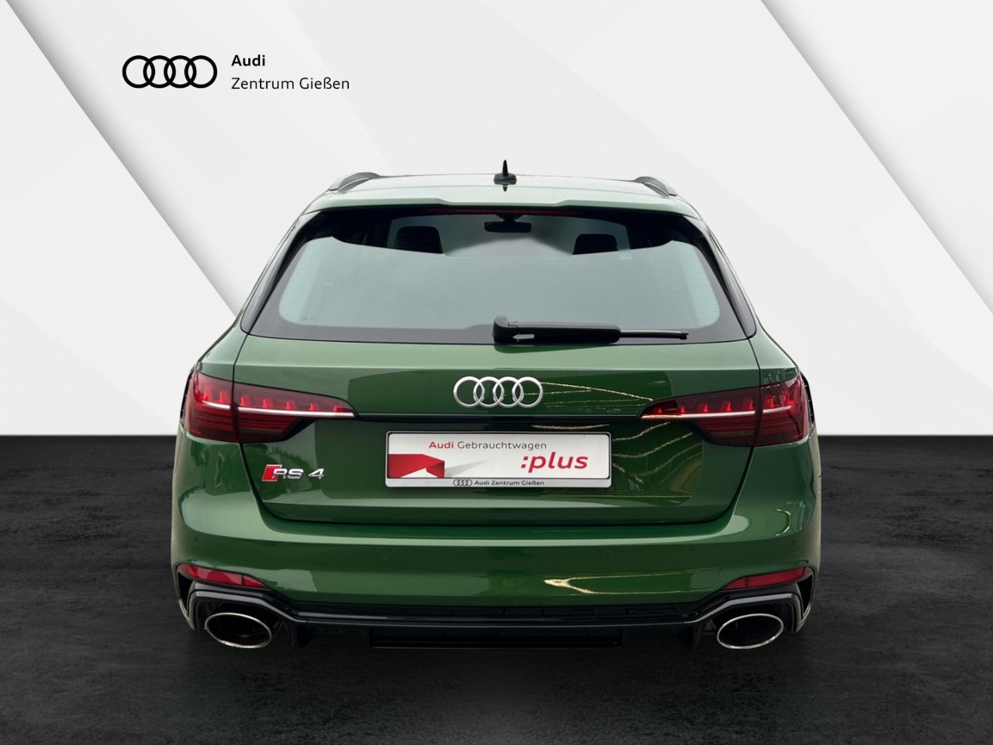 Image about Audi RS 4 Avant TFSI quattro tiptronic
