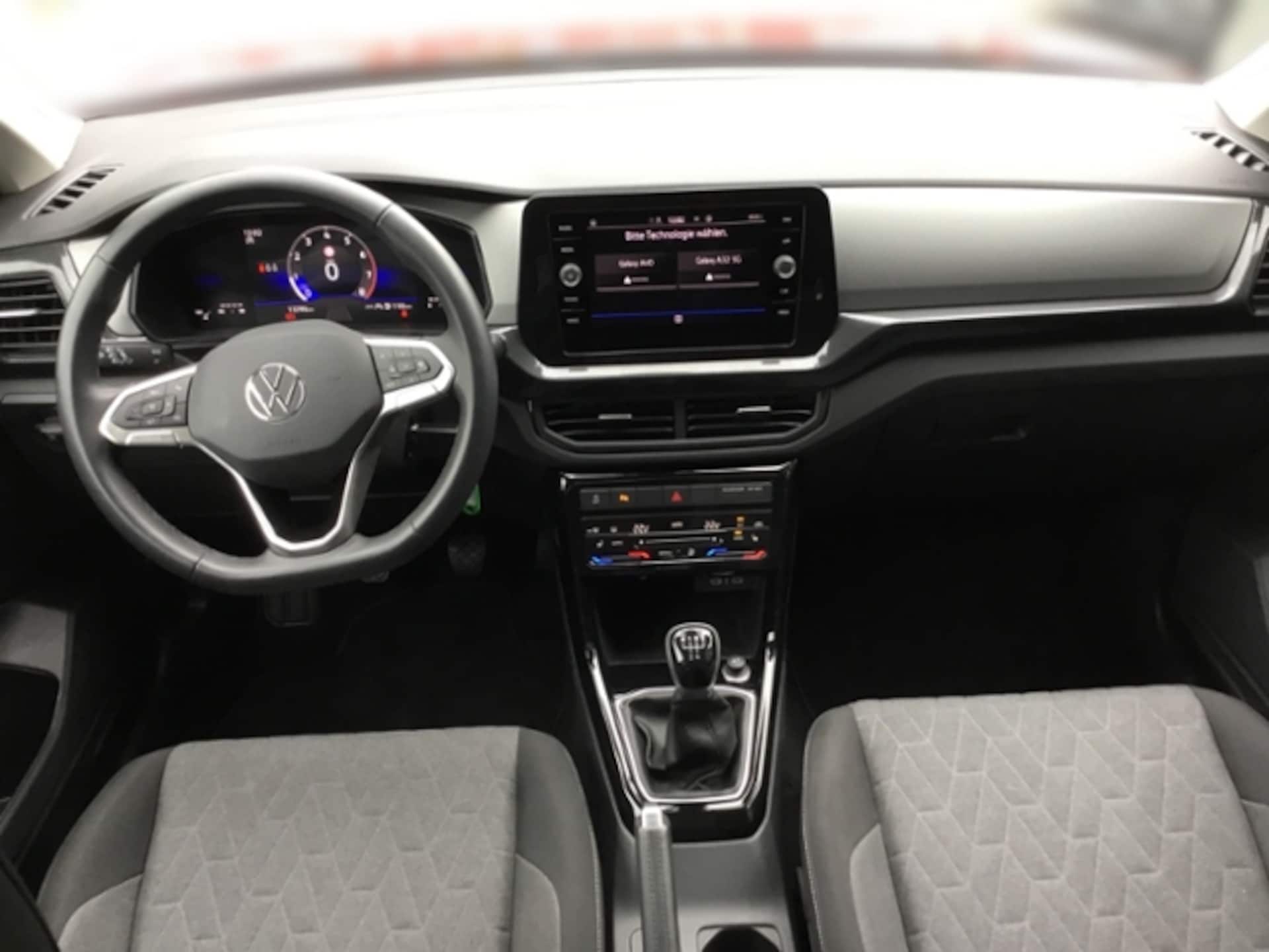 Volkswagen T-Cross Life