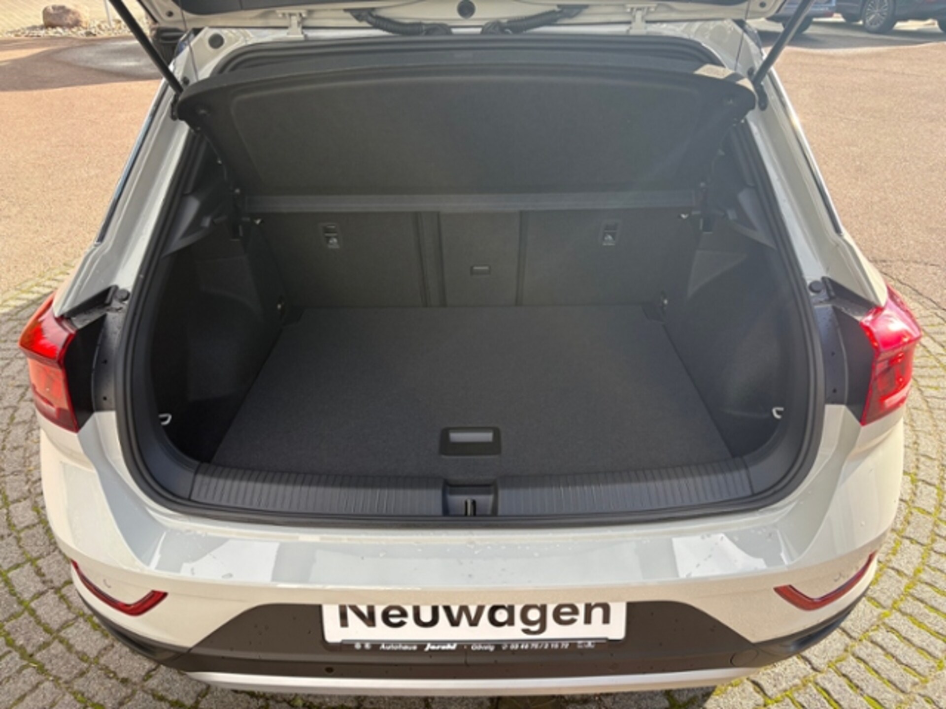Volkswagen T-Roc Life