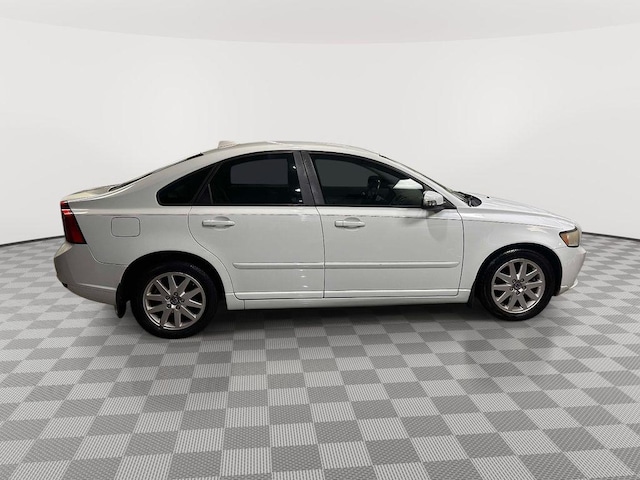 2008 Volvo S40