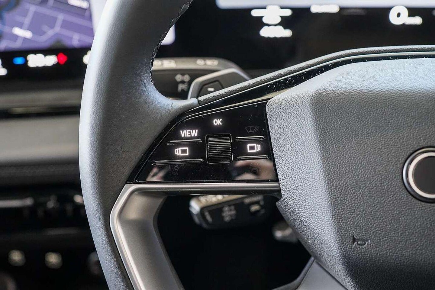 Image about Audi Q6 SUV e-tron e-tron