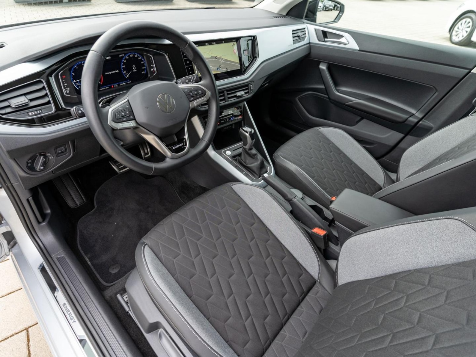 Volkswagen Polo – Bild 12