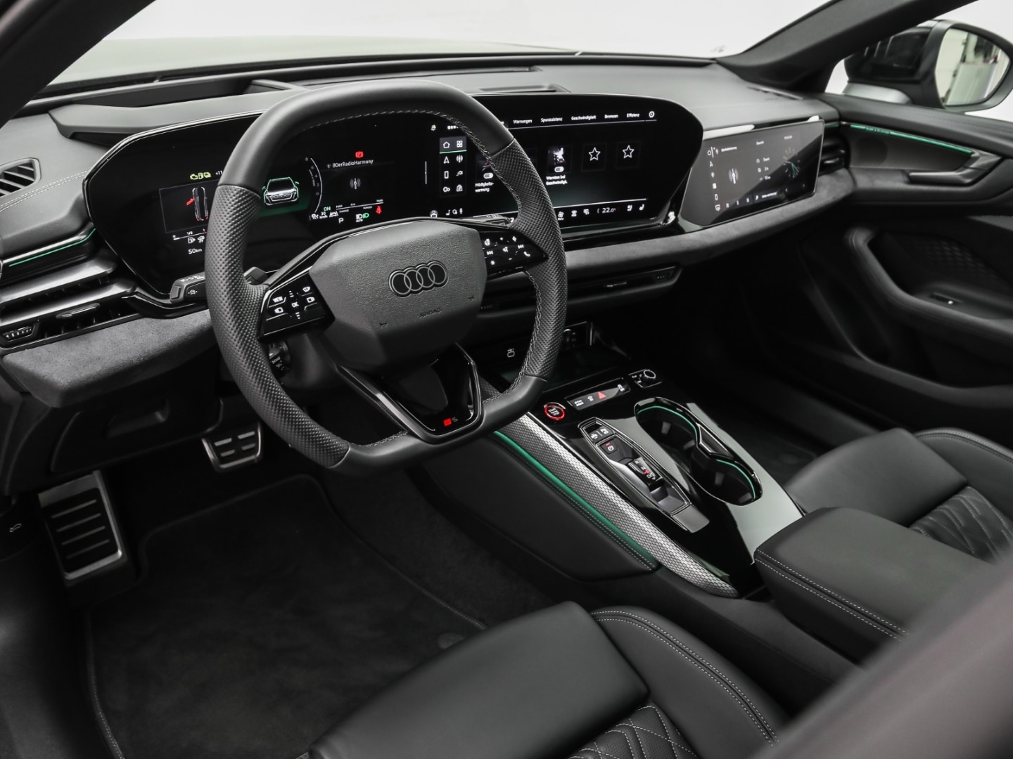 Bild über Audi A5 Avant e-hybrid e-hybrid quattro 270 kW S tronic - für weitere Informationen kontaktieren Sie den Audi Partner