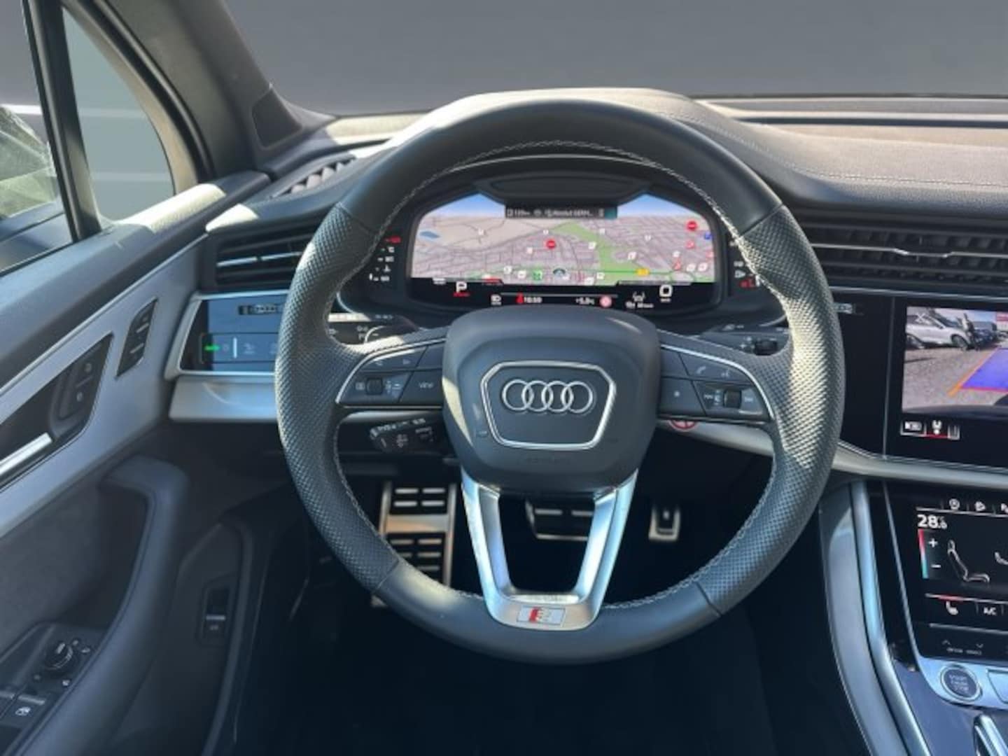 Bild über Audi Q7 SUV S line business TDI quattro 210 kW tiptronic - für weitere Informationen kontaktieren Sie den Audi Partner