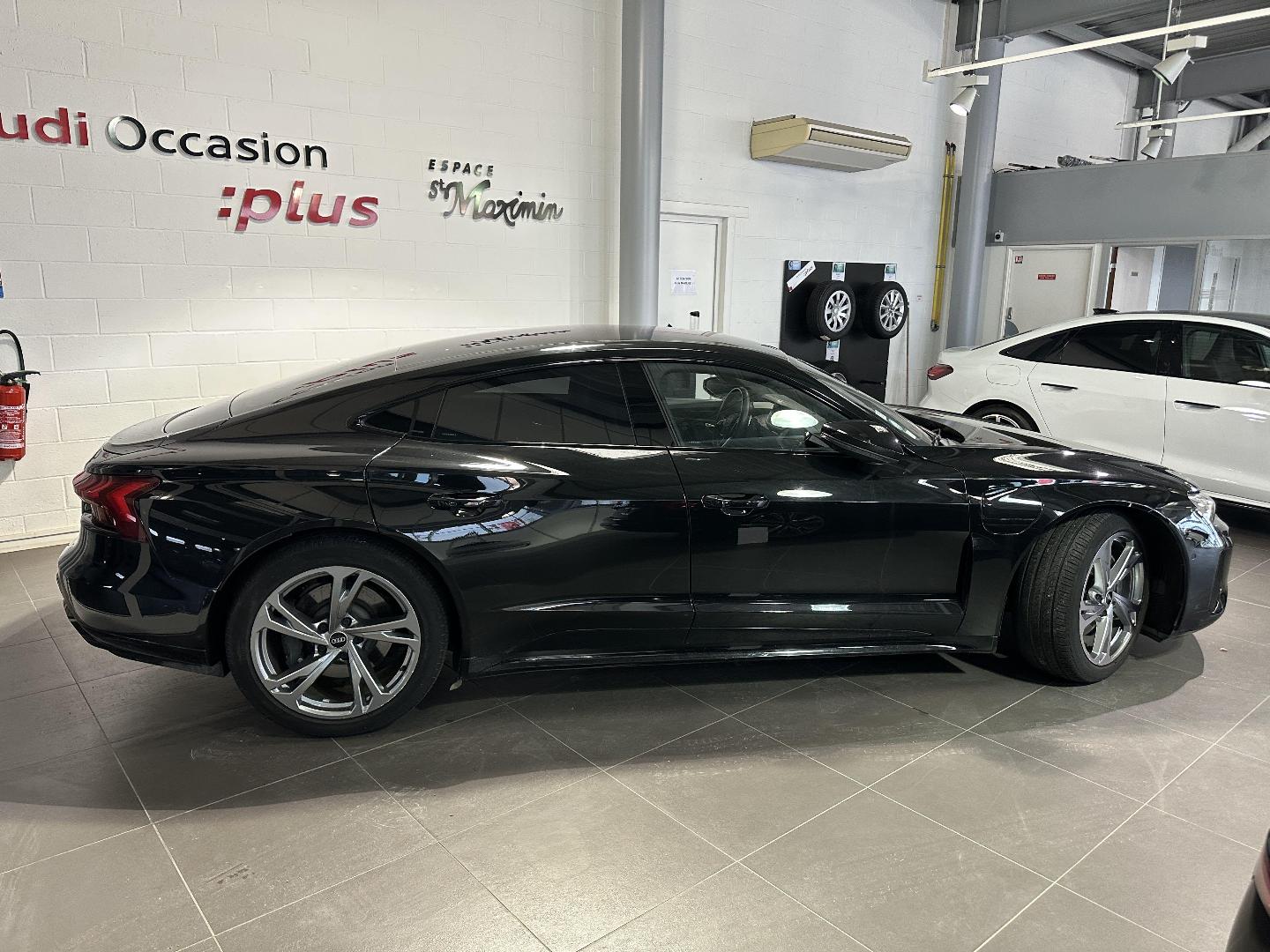 Image about Audi e-tron GT e-tron GT Extended quattro 350,00 kW