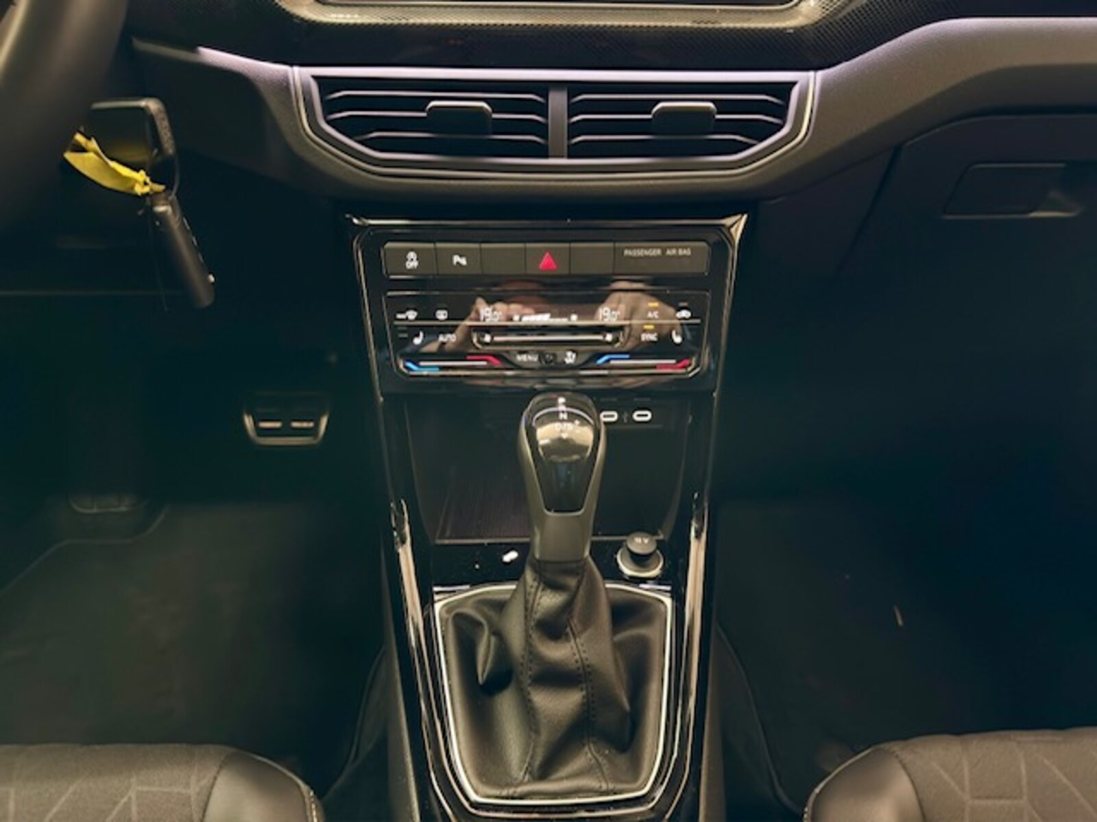 Volkswagen T-Cross – Bild 15