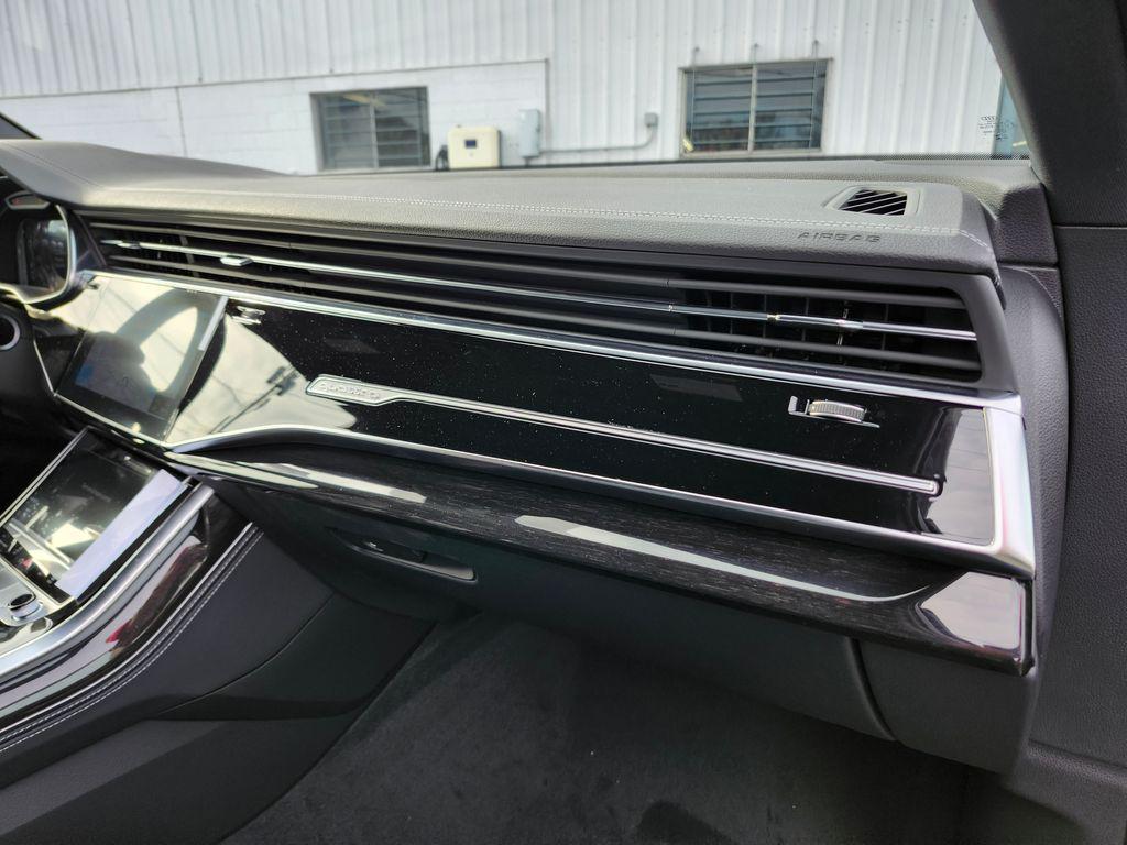 2026 Audi Q7 Premium Plus - Photo 18