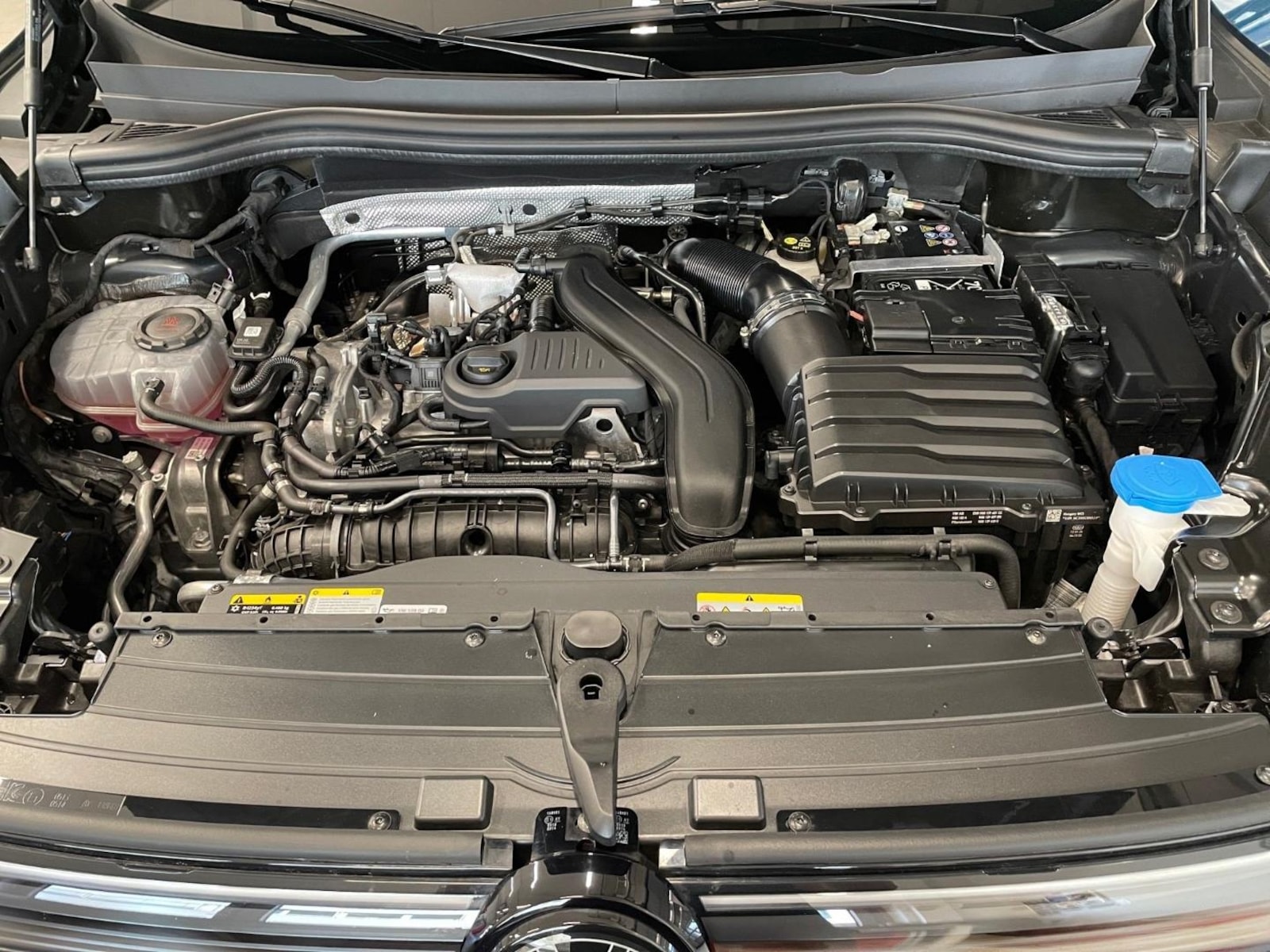 Volkswagen Tiguan – Bild 8