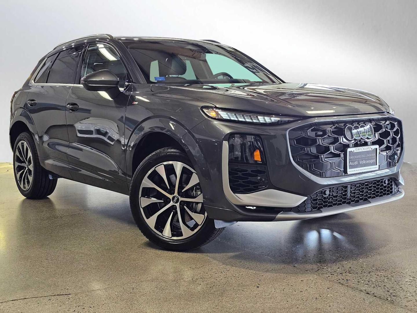 2026 Audi Q3 S line quattro's photo
