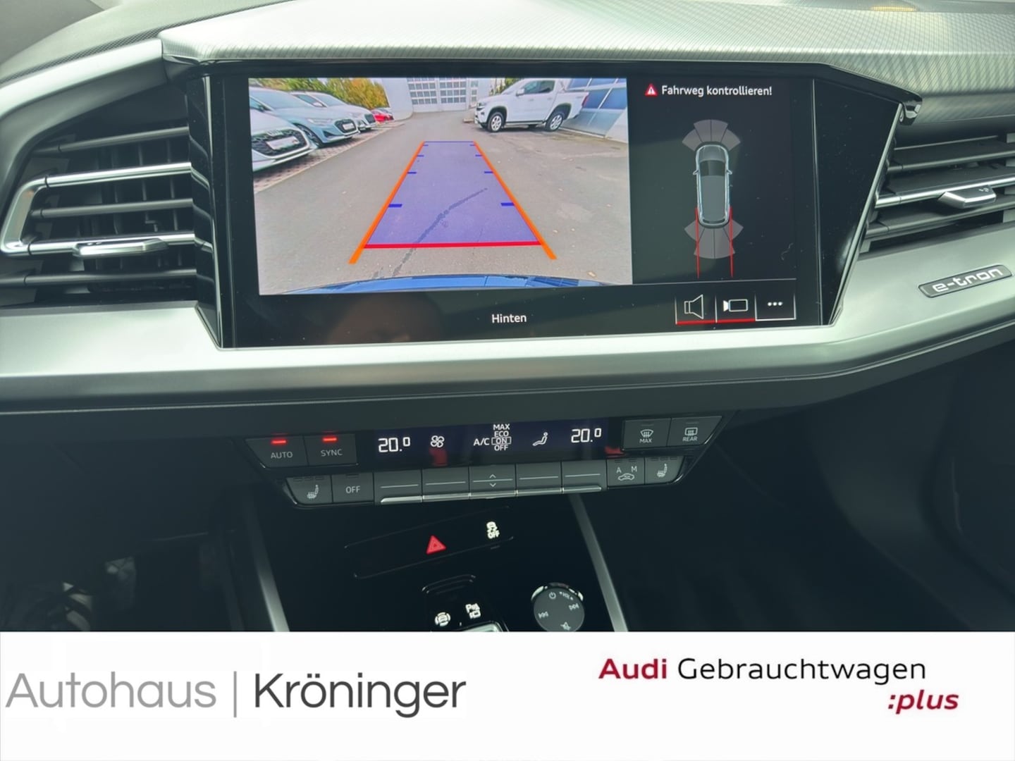 Bild über Audi Q4 e-tron 40 e-tron - für weitere Informationen kontaktieren Sie den Audi Partner