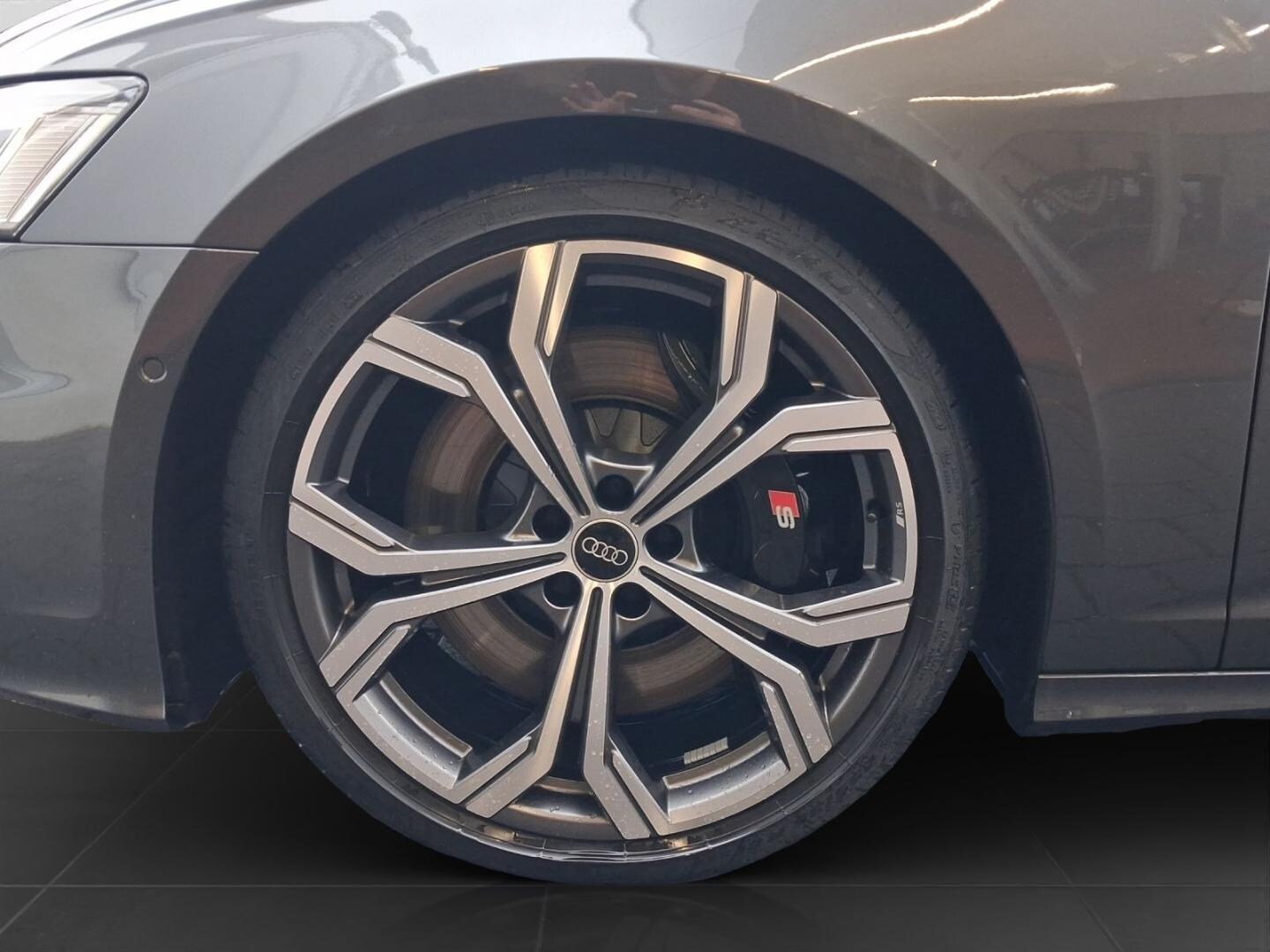 Bild über Audi S6 Avant TDI quattro tiptronic - für weitere Informationen kontaktieren Sie den Audi Partner