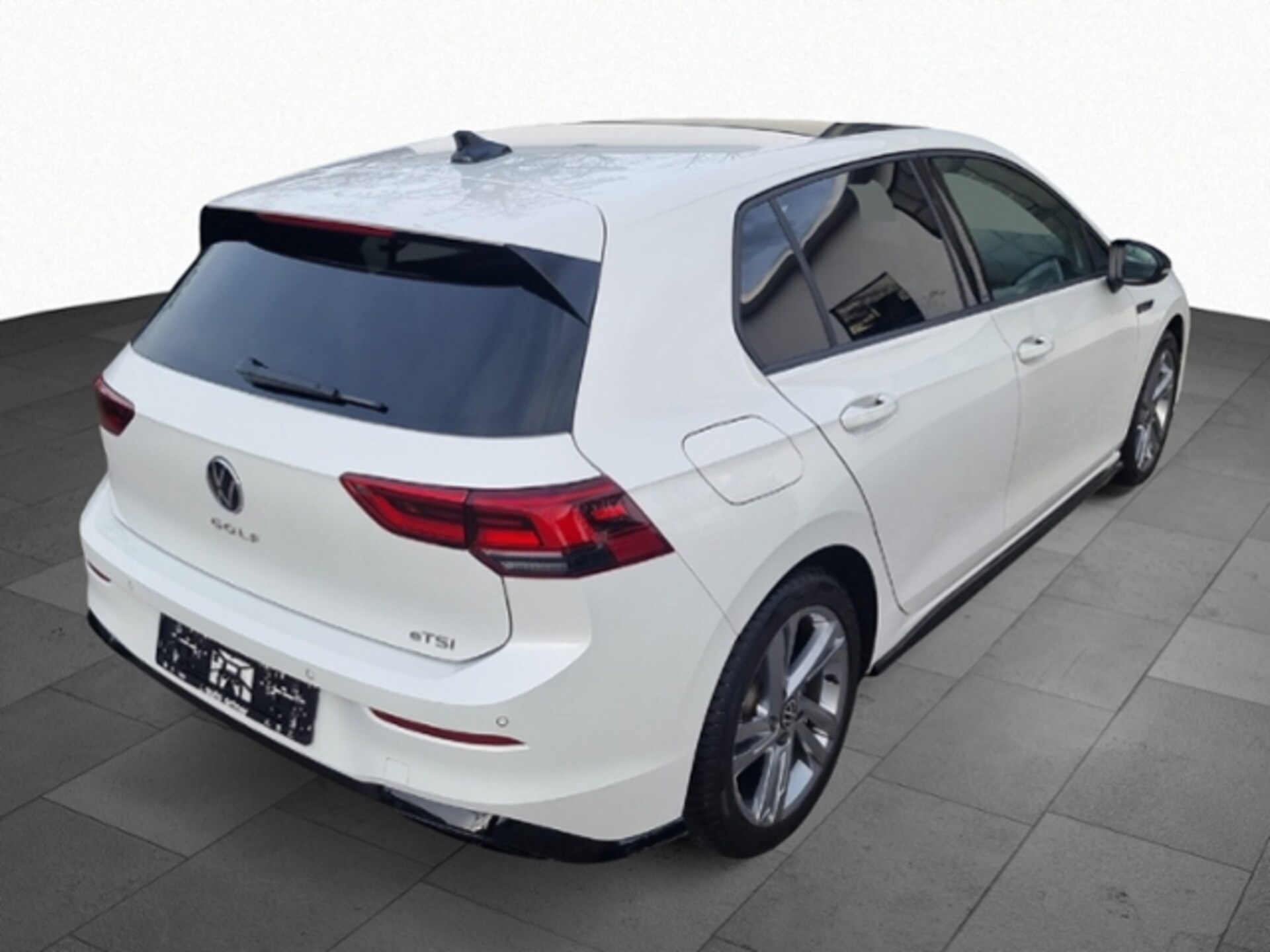 Volkswagen Golf R-Line
