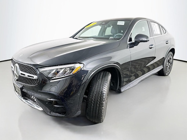 2025 Mercedes-Benz GLC 300