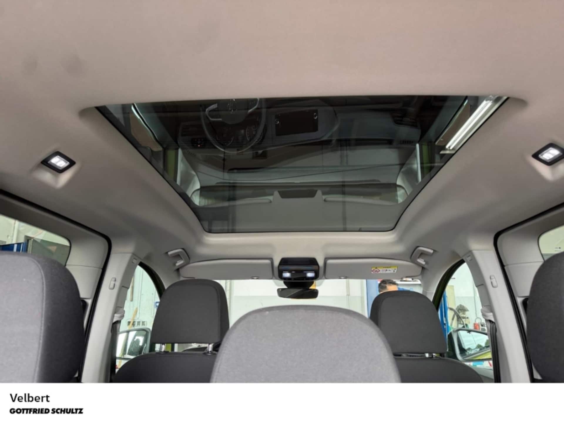 Volkswagen Caddy Basis-Modell