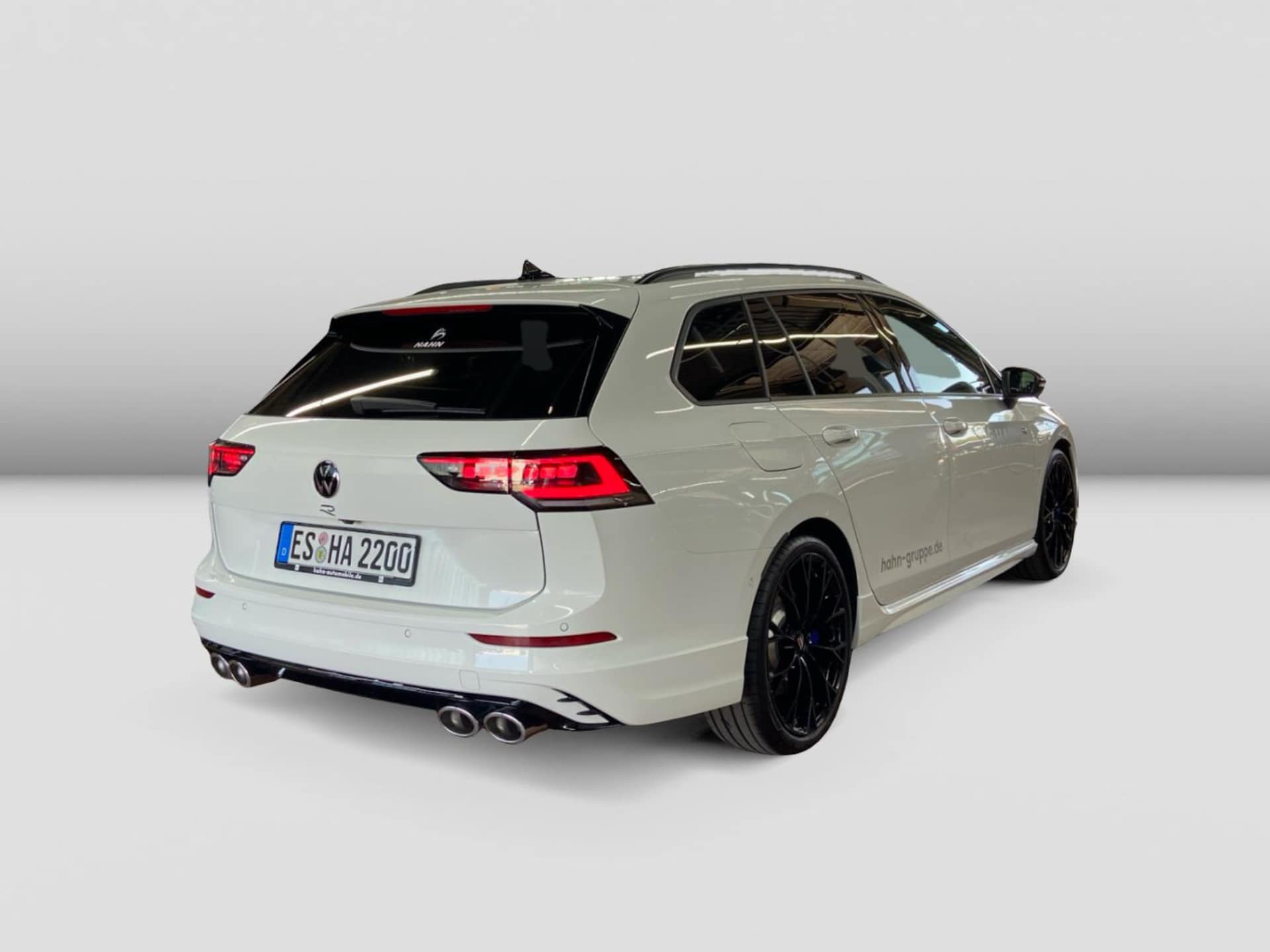 Volkswagen Golf Variant R