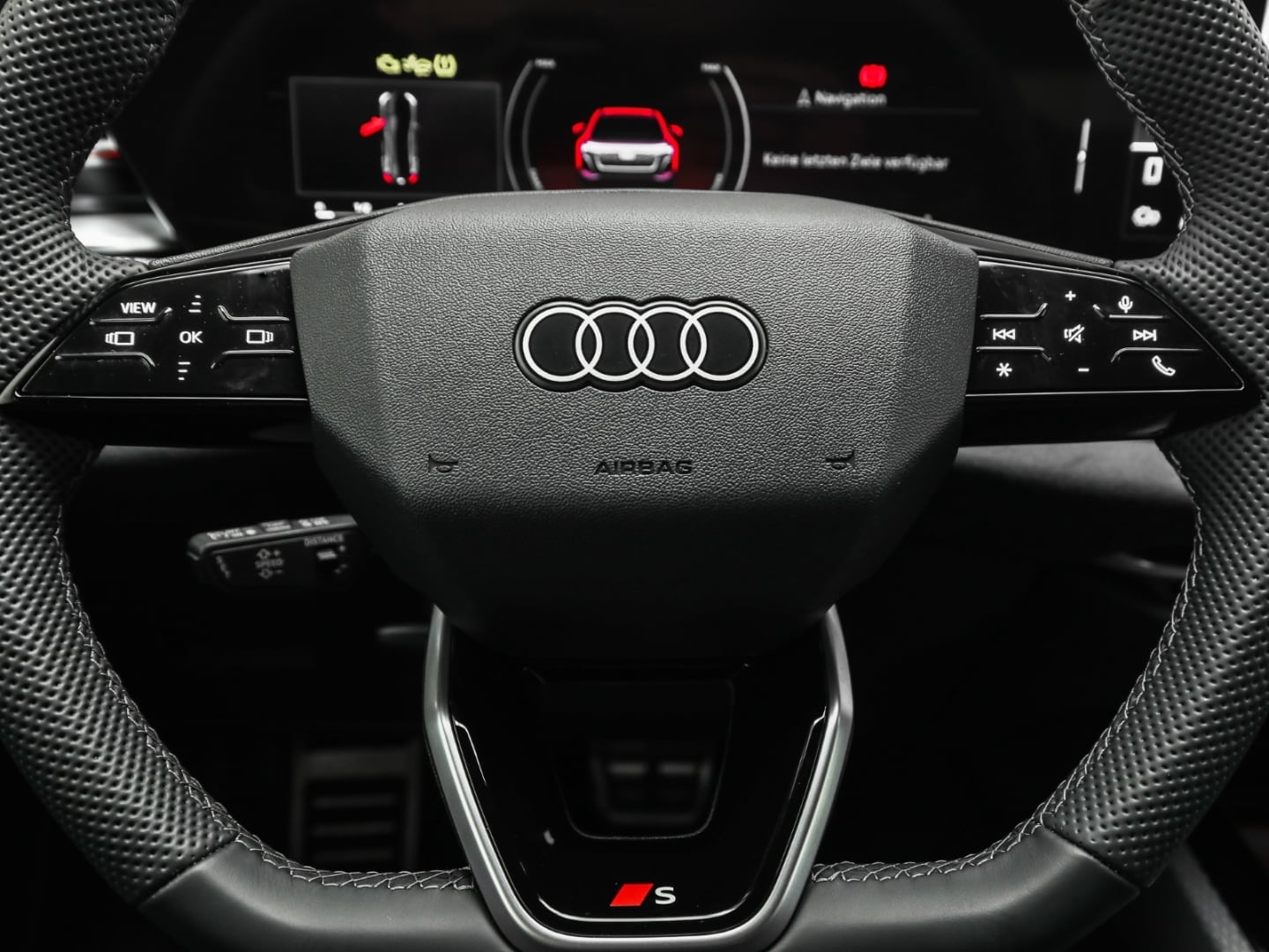 Bild über Audi A5 Limousine e-hybrid e-hybrid quattro 220 kW S tronic - für weitere Informationen kontaktieren Sie den Audi Partner