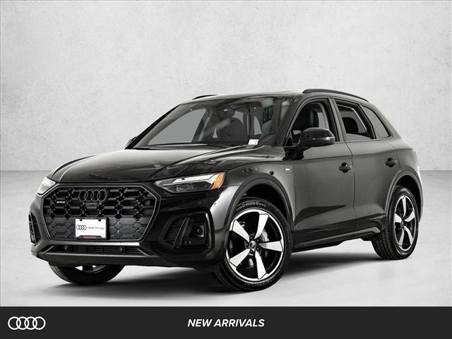 2022 Audi Q5 Premium Plus's photo