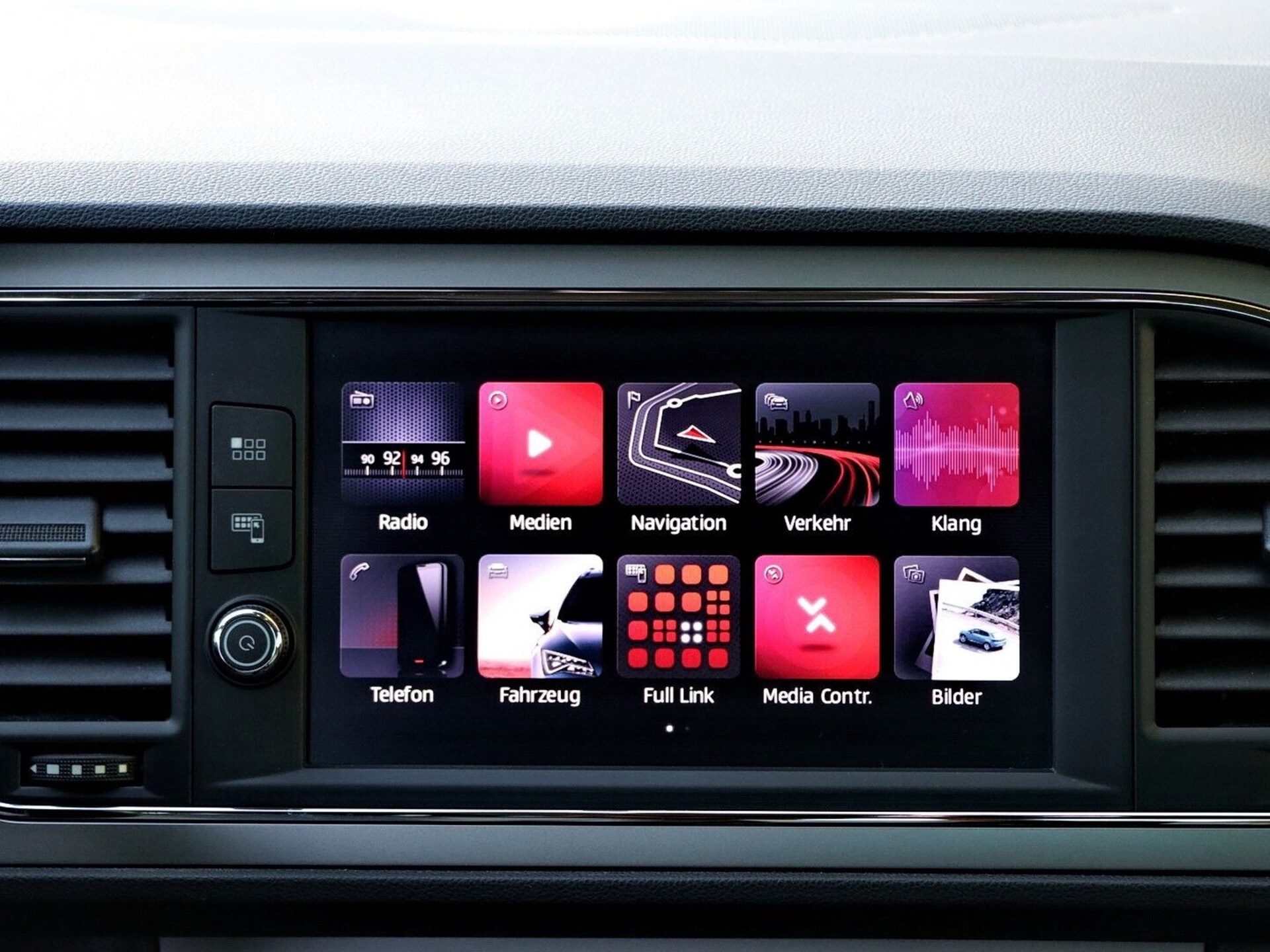 SEAT Leon XCELLENCE