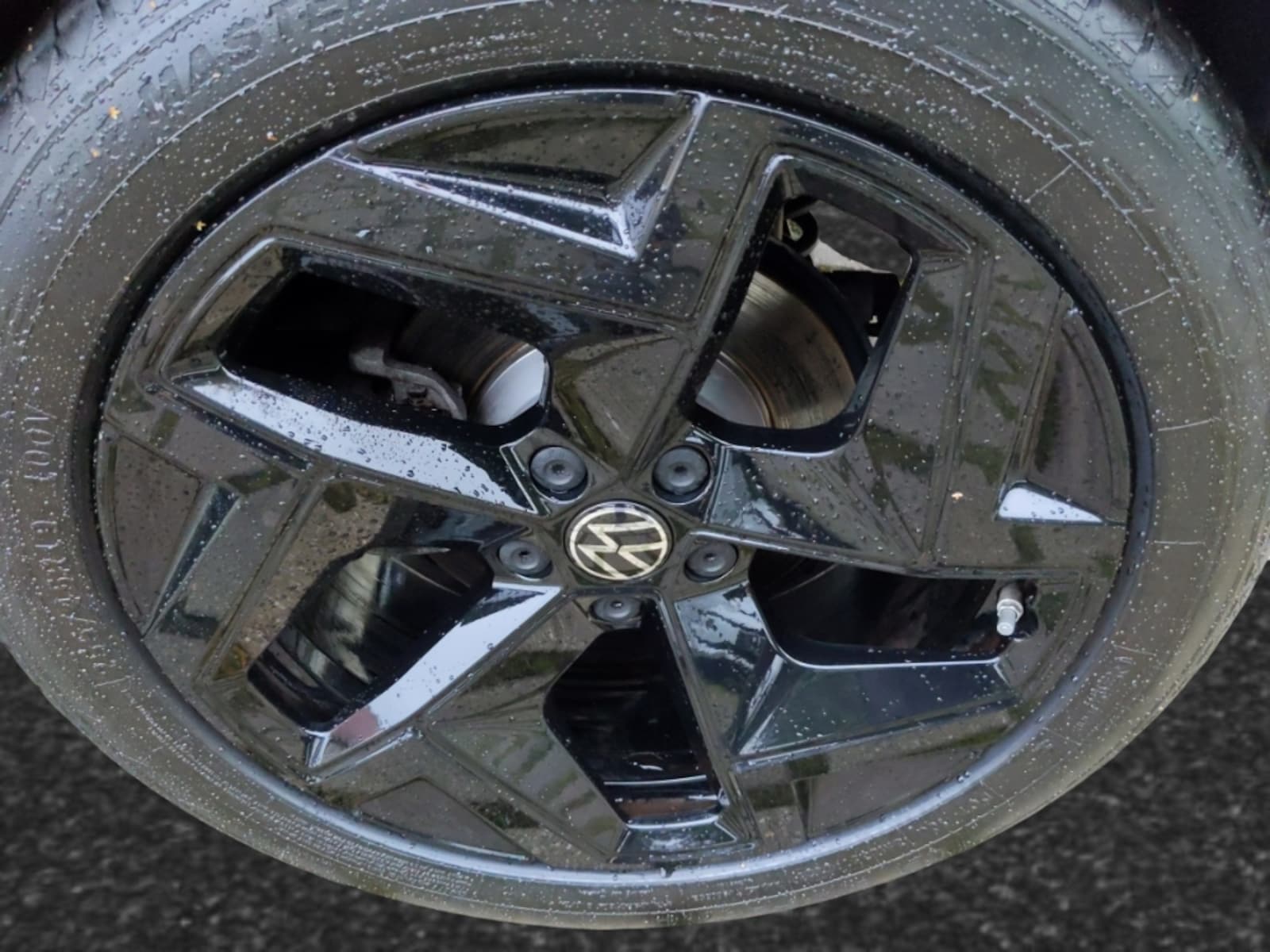 Volkswagen Tiguan – Bild 8