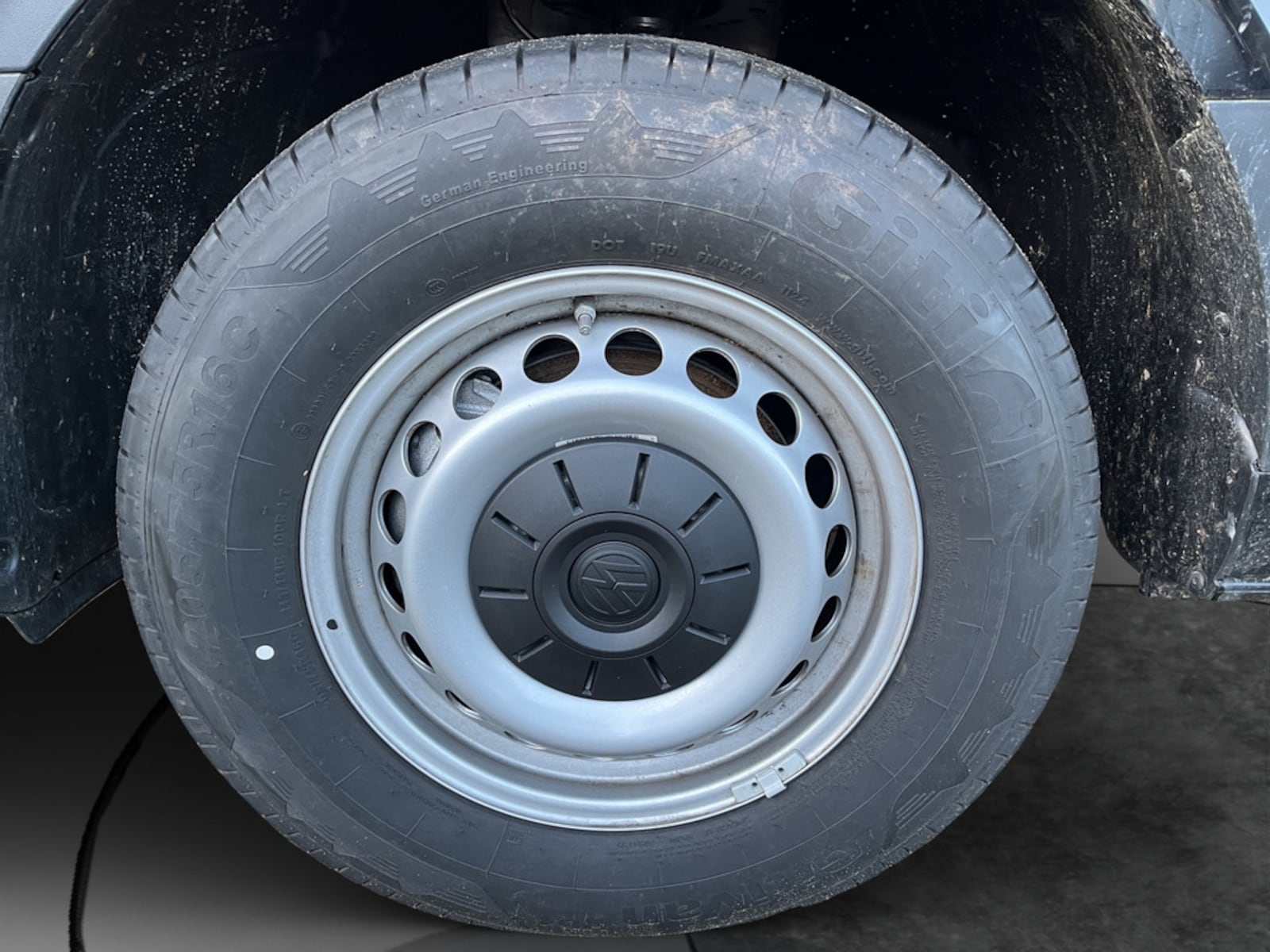Volkswagen Crafter Einzelkabine langer Radstand – Bild 20