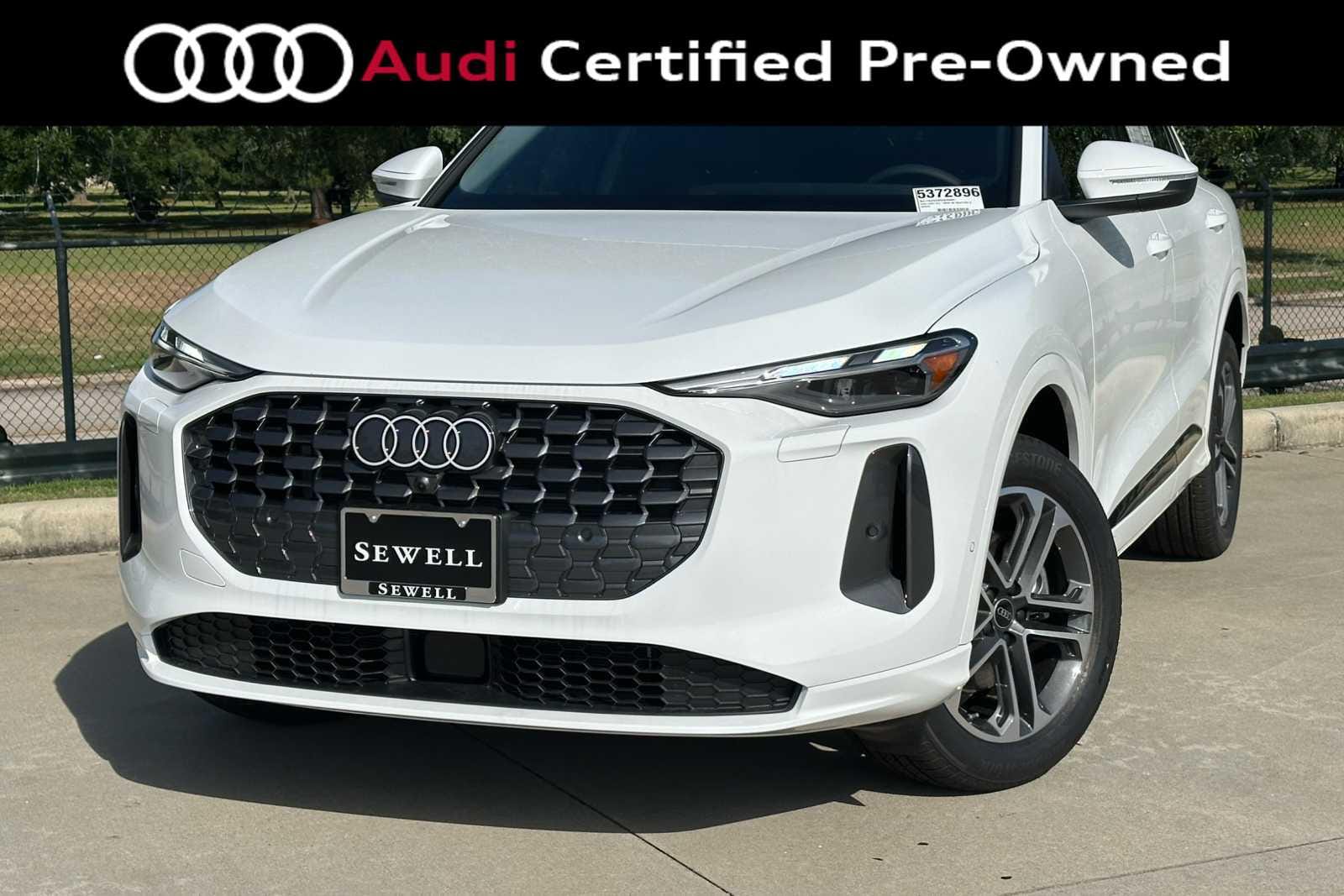 2025 Audi Q5 40 Premium's photo