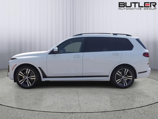 2024 BMW X7