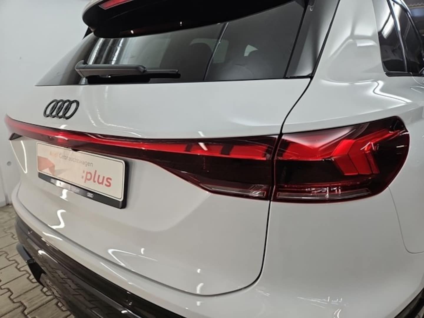 Bild über Audi Q6 SUV e-tron e-tron performance - für weitere Informationen kontaktieren Sie den Audi Partner