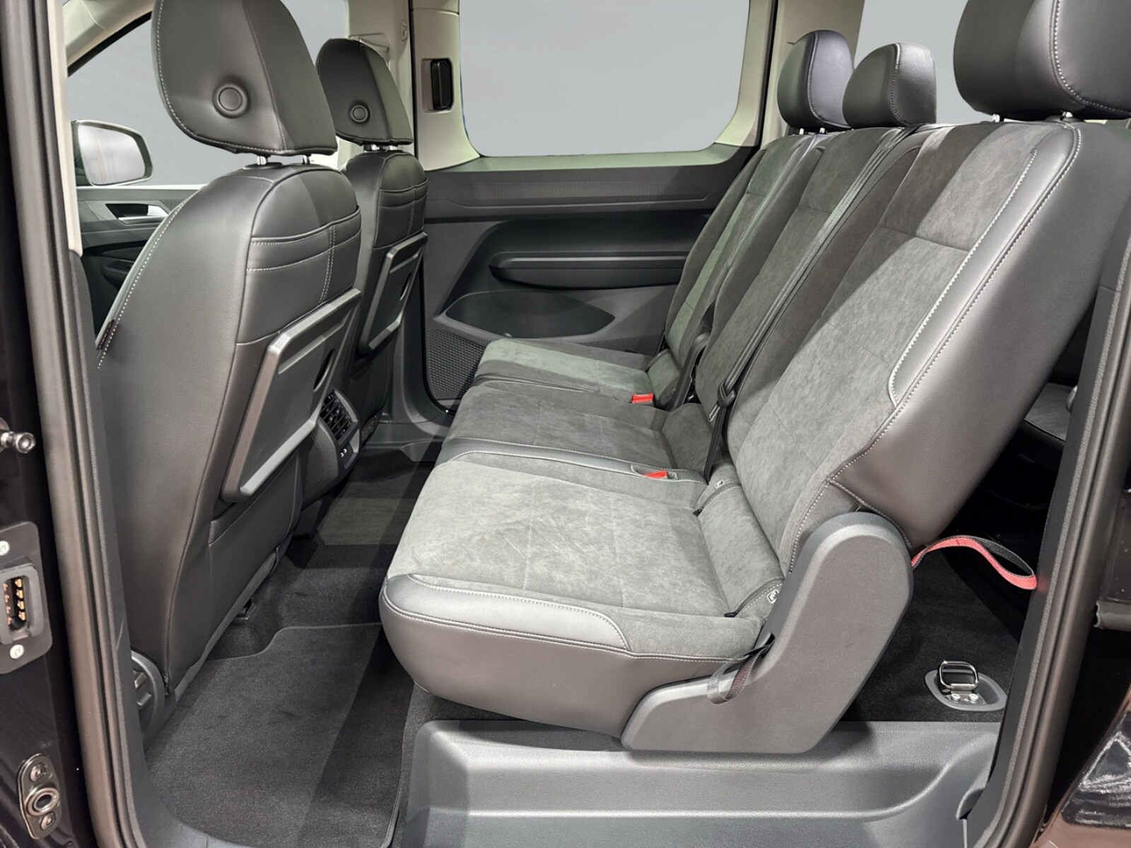 Volkswagen Caddy – Bild 11