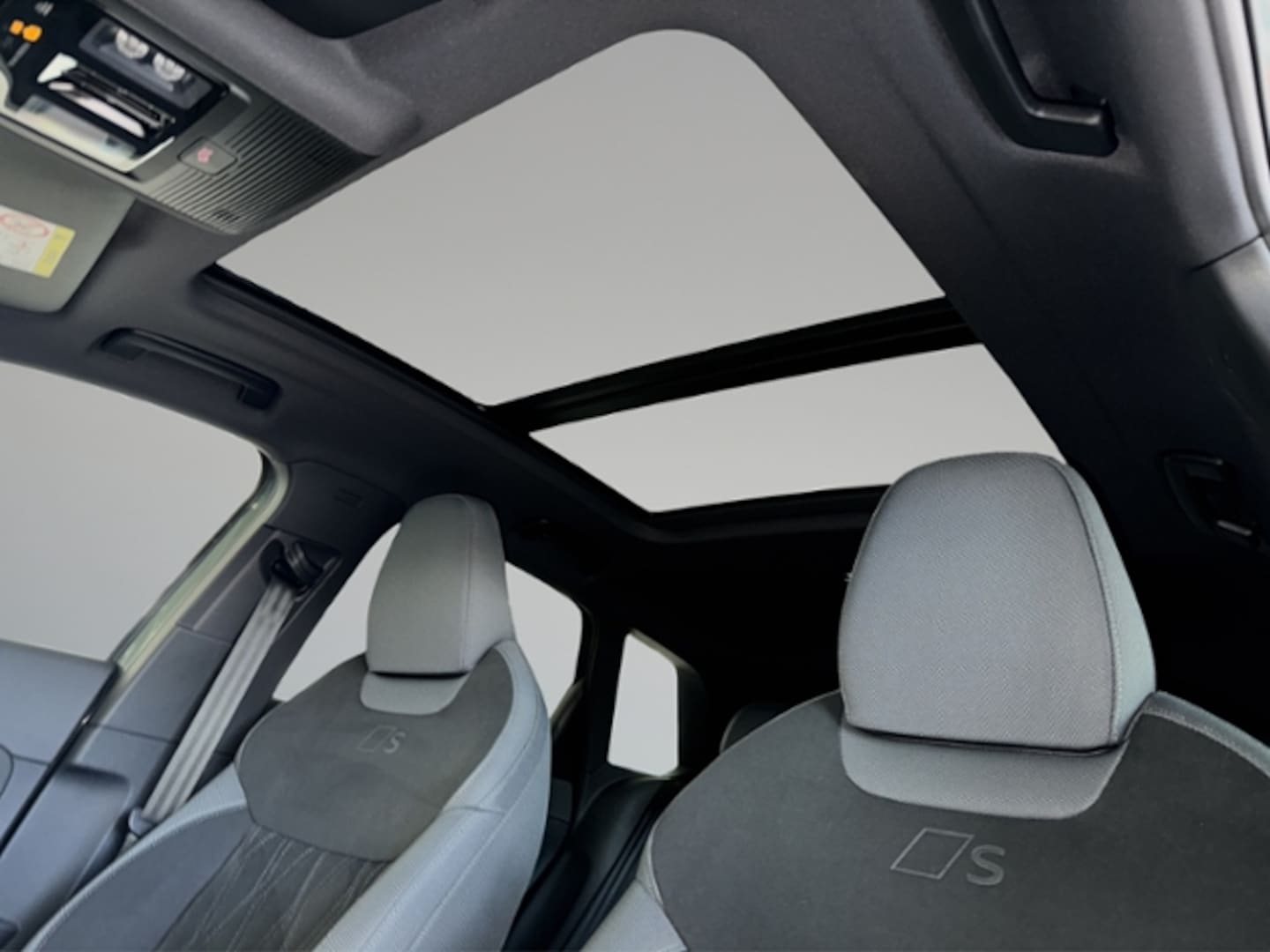 Bild über Audi Q3 SUV e-hybrid e-hybrid 200 kW S tronic - für weitere Informationen kontaktieren Sie den Audi Partner