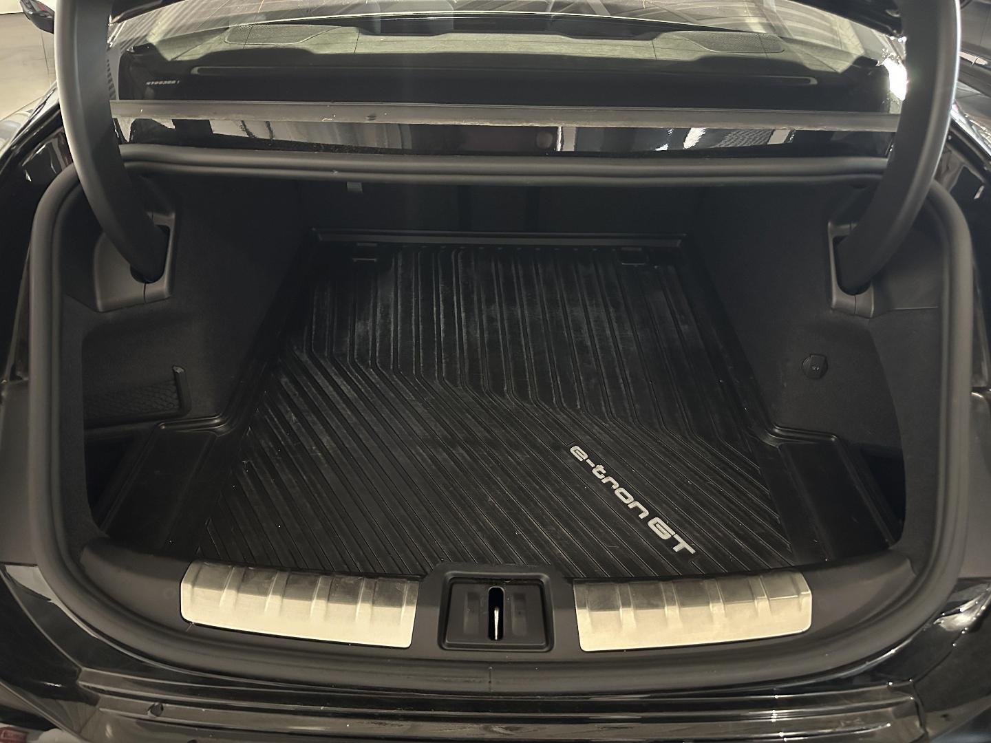 Image about Audi e-tron GT e-tron GT Extended quattro 350,00 kW