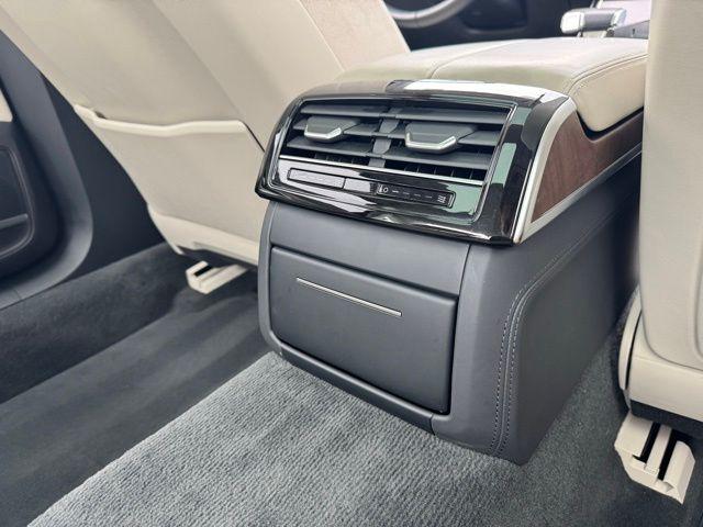 2023 Audi A8 Base - Photo 16