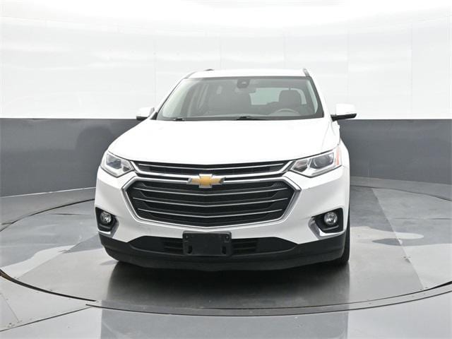 Used 2021 Chevrolet Traverse 1LT with VIN 1GNERGKWXMJ106873 for sale in Kansas City
