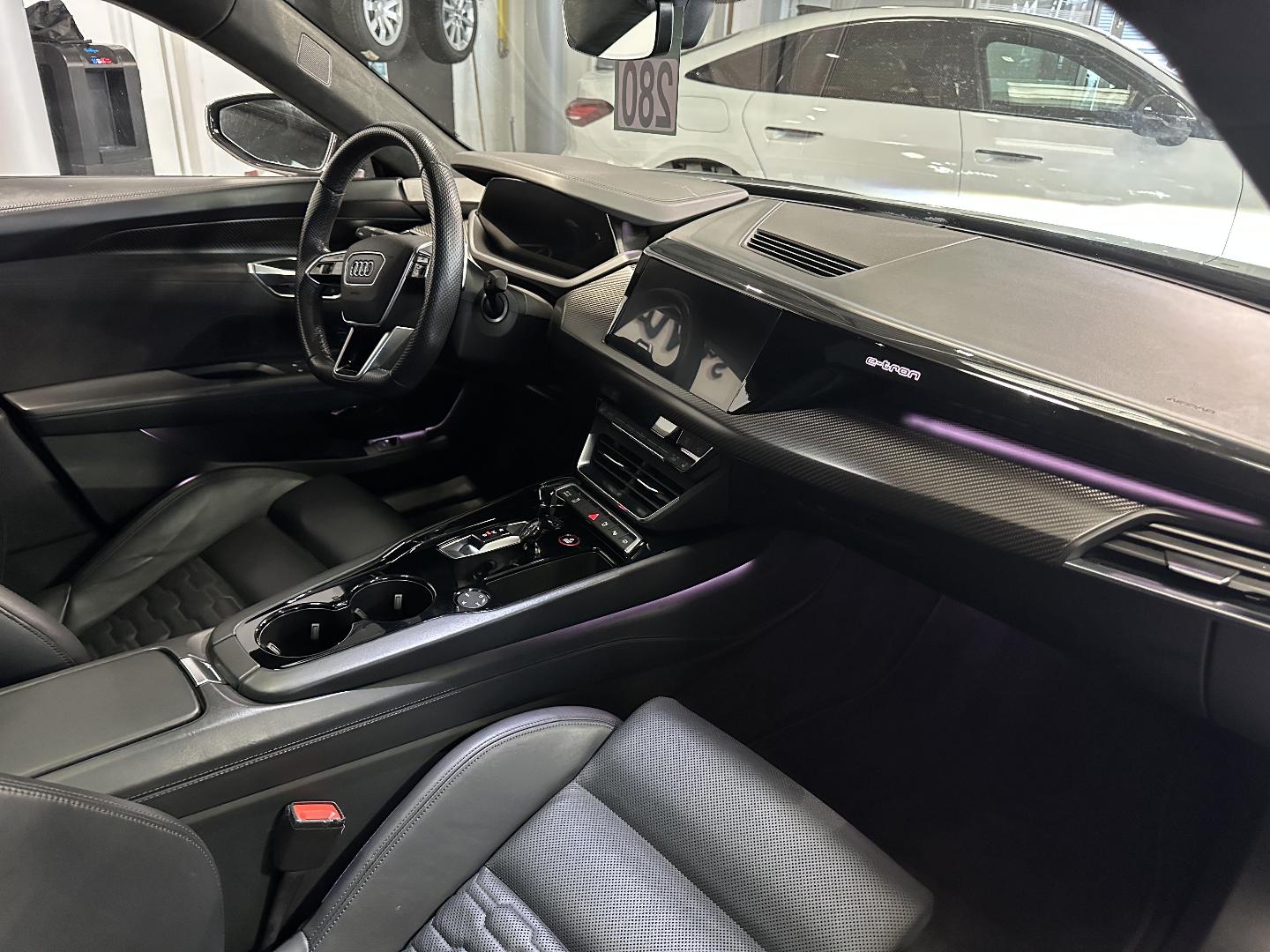 Image about Audi e-tron GT e-tron GT Extended quattro 350,00 kW